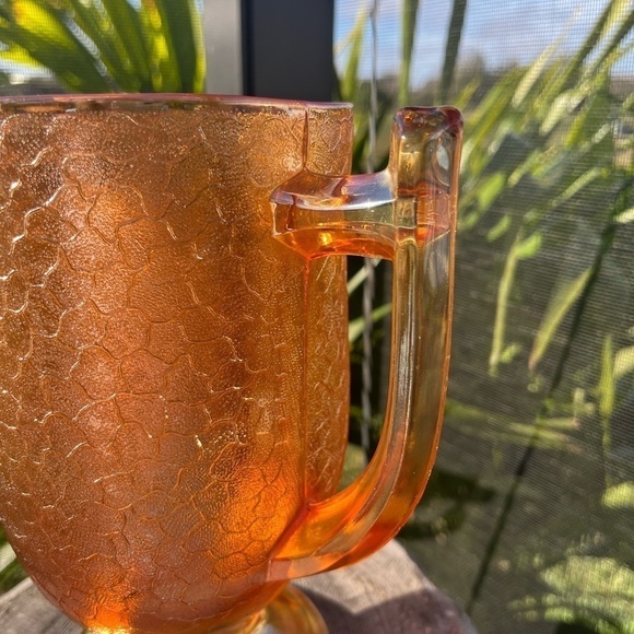 Vintage Jeannette Iridescent Crackle Marigold Carnival Glass Pitcher 8" - Picture 10 of 12